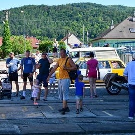 Zväčšiť fotografiu - Skupina nadšencov prevádzkuje električku už 10 rokov - 10 rokov prevádzky TREŽ 11.6 (6)
