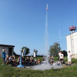 Zväčšiť fotografiu - Tajomstvá asteroidov budú odhalené v partizánskej hvezdárni - IMG_9590