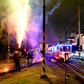 Zväčšiť fotografiu - Tradičná mikulášska električka opäť lámala rekordy návštevnosti