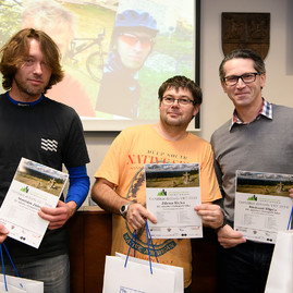 Účastníci tretieho ročníka vrchárskej koruny trenčianska si prevzali ceny, premiéru malo 30 turistov a 44 cyklistov - 20181215 vkt18 vyhodnotenie 041w