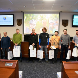 Účastníci tretieho ročníka vrchárskej koruny trenčianska si prevzali ceny, premiéru malo 30 turistov a 44 cyklistov - 20181215 vkt18 vyhodnotenie 043w