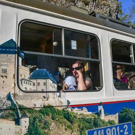 Veľkonočnou električkou sa previezlo viac ako 1 200 cestujúcich, viacero návštevníkov zaujalo i depo električky a dopravná expozícia v jeho útrobách - 58444729_2279338212123113_4527824698913849344_n