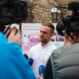 Zväčšiť fotografiu - Virtuálny výlet do minulosti ponúkajú už tri hrady v kraji - TSK_KOCR_3D hrady_mini (9 of 34)