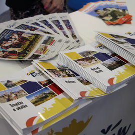 Výstava region tour expo v trenčíne otvorila svoje brány návštevníkom. nové brožúry a cyklomapu trenčianskeho kraja pokrstila kocr trenčín región. - IMG_1068