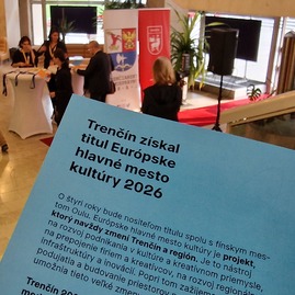 Zväčšiť fotografiu - Zástupcovia štátu a samosprávy v trenčíne odštartovali spoluprácu na projekte ehmk - 20221013_100626