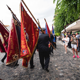 Zväčšiť fotografiu - Blížnemu vždy na pomoc sú už celé storočie - TSK_100 rokov DPO-15