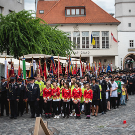 Zväčšiť fotografiu - Blížnemu vždy na pomoc sú už celé storočie - TSK_100 rokov DPO-52
