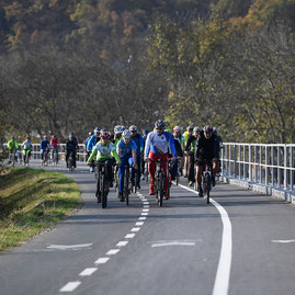 Zväčšiť fotografiu - Bezpečne na dvoch kolesách? zapojte sa do medzinárodného výskumu - cyklo_pu-nosice1