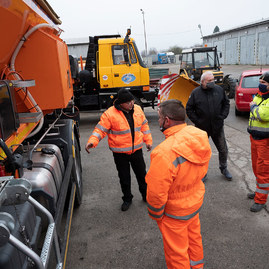 Zväčšiť fotografiu - Cestárom bude počas zimnej údržby pomáhať nová technika - 20201127_TN_SCTSK_004w