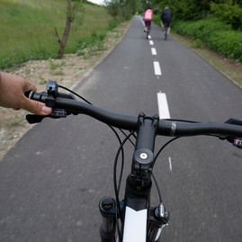Zväčšiť fotografiu - Ďalšie kilometre cyklotrás plánuje kraj vybudovať za pomoci eurofondov - 20200601_TSK_cyklotrasa_197w