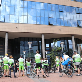 Zväčšiť fotografiu - Do práce na bicykli bude jazdiť rekordný počet župných zamestnancov - IMG_9240