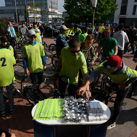 Do práce na bicykli bude za úrad tsk počas mája jazdiť 24 zamestnancov a 6 tímov, do kampane sa zapojili aj študenti stredných škôl - 20190502_TSK_Do_prace_na_bicykli_039w