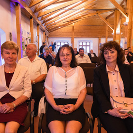 Zväčšiť fotografiu - Kraj premiérovo ocenil dlhoročných cestárov - TSK_oceňovanie SC TSK_mini (12 of 106)