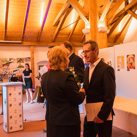 Zväčšiť fotografiu - Kraj premiérovo ocenil dlhoročných cestárov - TSK_oceňovanie SC TSK_mini (54 of 106)