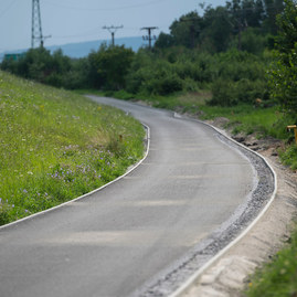 Zväčšiť fotografiu - Medzi novým mestom nad váhom a trenčínom je hotových už 12 km novej cyklotrasy - 20200724_cyklotrasa_TN_NM_042w