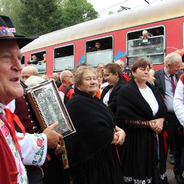 Na 80–ročnej železničnej trati púchov – horní lideč cez víkend oslavovali cestovaním v čase - IMG_9125