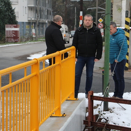 Na ceste pod machnáčom vznikol 300 m dlhý oporný múr - IMG_0132