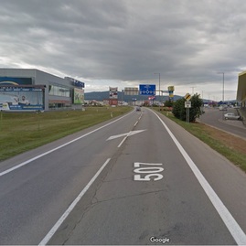 Zväčšiť fotografiu - Na župnom úrade diskutovali o odľahčení cesty ii/507 pri oc laugaricio - cesta