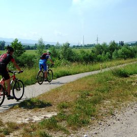 Nová cyklistická cestička má prepojiť handlovú s partizánskym - Cyklisticka cesticka na hornej Nitre_prehliadka (3)