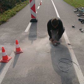 Zväčšiť fotografiu - Nové počítadlo rozoznáva cyklistov aj chodcov - Sčítač Púchov-Nosická priehrada (1)