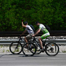 Zväčšiť fotografiu - Novovybudovaný cyklistický tunel aj príprava na lávku - 20230522_TSK_177w