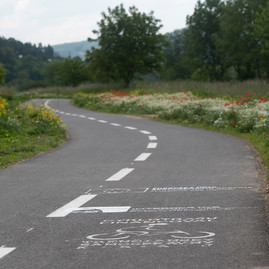 Zväčšiť fotografiu - Novú cyklotrasu si už počas prvého dňa vyskúšalo takmer 1 900 cyklistov - 20200601_TSK_cyklotrasa_083w