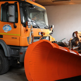 O zimnú údržbu sa na krajských cestách bude starať 153 mechanizmov, pripravených je aj viac ako 15 tis ton posypového materiálu - IMG_0008