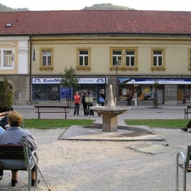 Zväčšiť fotografiu - Plány na víkend? poďte na výlet s cyklobusom! - kupele-trencianske-teplice-14