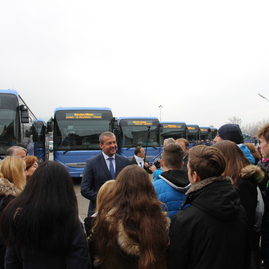 Po krajských cestách od dnes jazdí 30 modrých autobusov novej generácie - IMG_8792
