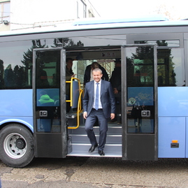 Po krajských cestách od dnes jazdí 30 modrých autobusov novej generácie - IMG_8867