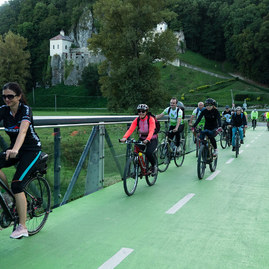 Zväčšiť fotografiu - Popri cyklotrase vznikajú nové pracovné miesta - 20200918_tyzden_mobility_058w