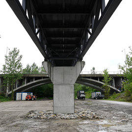 Zväčšiť fotografiu - Považskobystričania sa už nevedia dočkať novej cyklotrasy - 20230803_TSK_062w