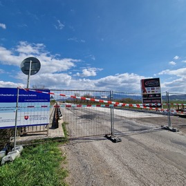 Zväčšiť fotografiu - Pozor! časť „panelky“ pri trenčíne predčasne uzavreli - 20230420_145114