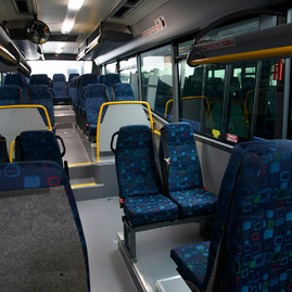 Predčasný vianočný darček v podobe dvadsaťpäťky modrých autobusov odovzdaný do užívania cestujúcej verejnosti - 20181124_TN_TSK_SAD_autobusy_010w