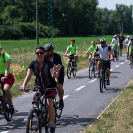 Zväčšiť fotografiu - Rebríčku obľúbenosti kraľuje cyklotrasa popod skalku - 20210628_CYKLOTRASA_NM_TN_071w