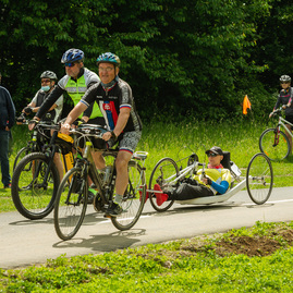 Zväčšiť fotografiu - Rebríčku obľúbenosti kraľuje cyklotrasa popod skalku - TSK_otvorenie cyklotrasy TN-Nemšová (64 of 127)