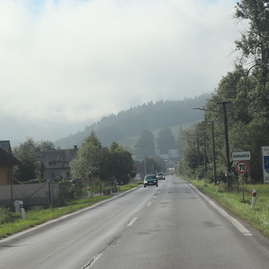 Zväčšiť fotografiu - Rekonštrukcia cesty ii/517 pokračuje 5. a 6. etapou - IMG_3095