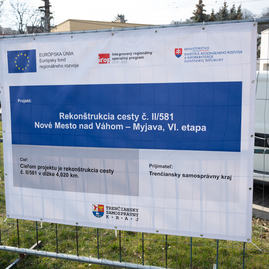 Zväčšiť fotografiu - Rekonštrukcia cesty ii/581 pokračuje úsekom cez mesto stará turá - 20230320_TSK_146w