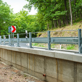 Zväčšiť fotografiu - Spojnica dvoch krajov a dvoch okresov je opäť otvorená - TSK_Veľké Uherce_Skýcov_otvorenie_mini (51 of 64)