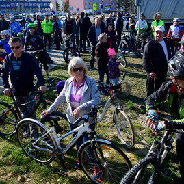 Trenčianska župa chce tento rok začať s budovaním viac ako 45 kilometrov nových cyklotrás - 20181022_TSK_PU_cyklotrasa_018w