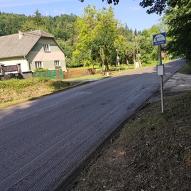 Zväčšiť fotografiu - Trenčianska župa opraví takmer 60 km ciest za približne 7,5 mil. eur - IMG_20210716_093156
