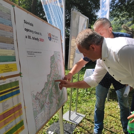 Zväčšiť fotografiu - Trenčianska župa opraví takmer 60 km ciest za približne 7,5 mil. eur - IMG_20210716_102246
