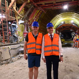 Trenčianska župa rokovala so zástupcami žsr, nové investičné zámery železníc by mali pomôcť regiónu hornej nitry i považia - 20190702_TSK_zeleznica_PU_ZA_031w