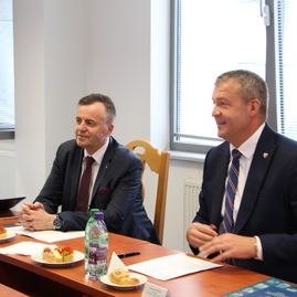 Trenčianska župa rokovala so zástupcami žsr, nové investičné zámery železníc by mali pomôcť regiónu hornej nitry i považia - IMG_8501