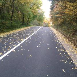 Trenčianska župa tento rok zo svojho rozpočtu opraví takmer 50 km ciest za 5 mil. eur - vrsatecke podhradie (2)
