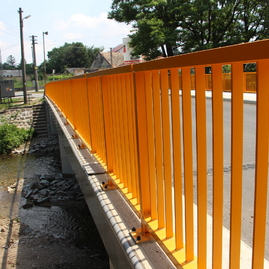 Trenčianska župa zrekonštruovala mostné objekty v porube, skačanoch a v plevníku-drienovom - IMG_0016