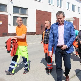Trenčiansky župan si dnes sadol za jeden stôl so zamestnancami správy ciest tsk - IMG_0314