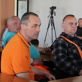 Trenčiansky župan si dnes sadol za jeden stôl so zamestnancami správy ciest tsk - IMG_0339
