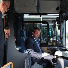 Tridsiatka nových autobusov v trenčianskom kraji s klímou, wifi, vyšším komfortom a bezpečnosťou pre cestujúcich - 15