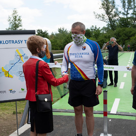 Zväčšiť fotografiu - Unikátna medzinárodná cyklotrasa z dielne trenčianskej župy je otvorená pre verejnosť, takto vyzerá! - 20200601_TSK_cyklotrasa_153w